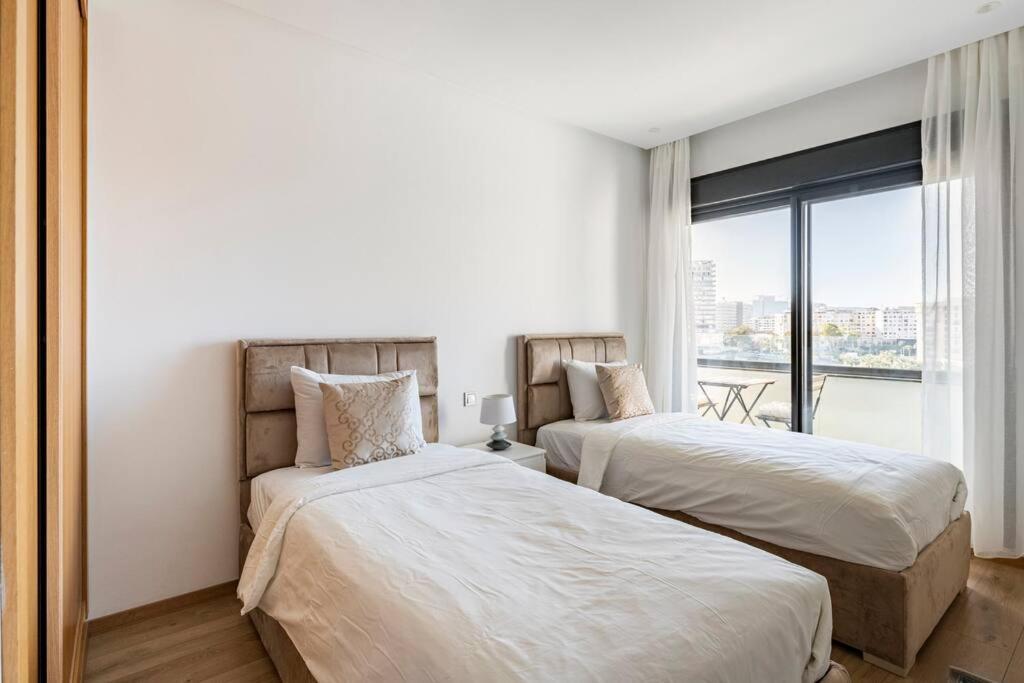 Superb & Sunny 2Br & 2Ba Apt. W/ Seaview, Malabata Tanca Dış mekan fotoğraf